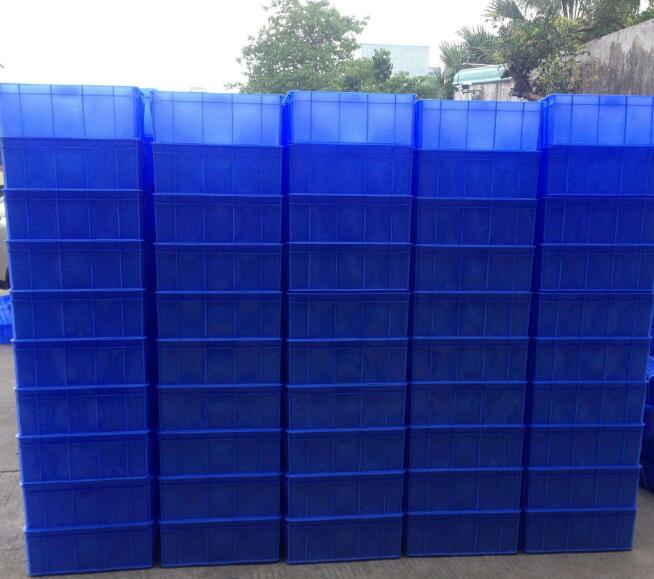 北京塑料周轉箱標準及(jí)與托盤有何區別?